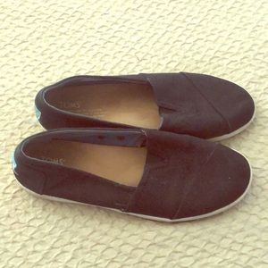 Toms black slide on loafers